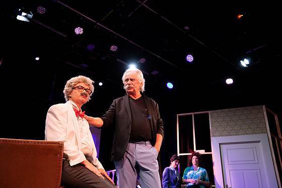 Foto des Theaterstücks "Romeo und Julia. Ich fühl's nicht" Foto des Theaterstücks "Romeo und Julia. Ich fühl's nicht"