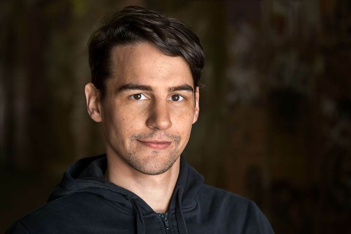 Jonathan Schimmer Jonathan Schimmer
