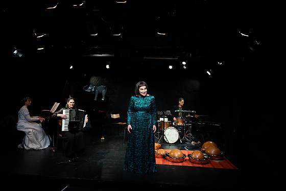 Foto des Theaterstücks "Richard III" Foto des Theaterstücks "Richard III"