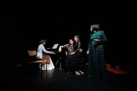 Foto des Theaterstücks "Richard III" Foto des Theaterstücks "Richard III"